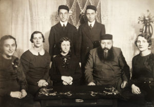 Paula Selis' family, pictured in their home country of Poland. Paula's mother, Sarah Selis, is on the far left. Her sister, Karola (sitting next to Sarah), was the only other surviving member of the family.